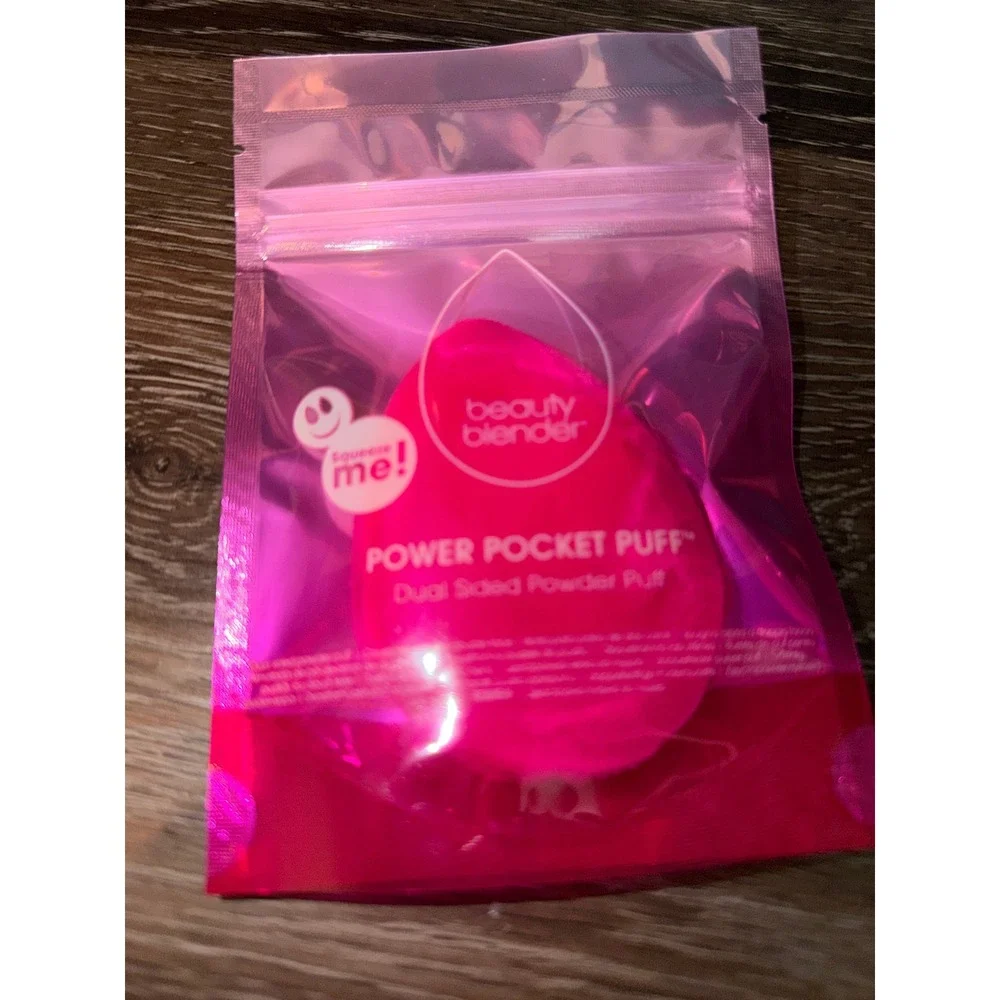 Beautyblender Power Pocket Puff Dual Sided Powder Puff Teardrop Face Makeup